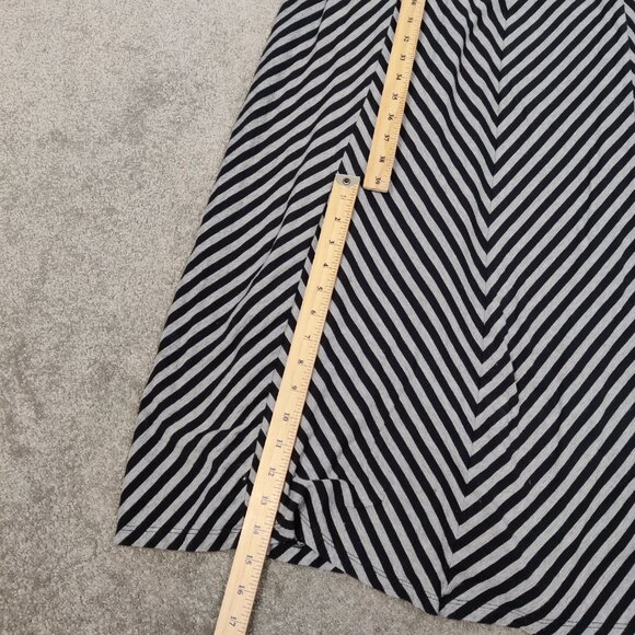 Motherhood Maternity Women's Dress Sz M Black Gray Chevron Cotton Modal Y2K Goth - Picture 9 of 9